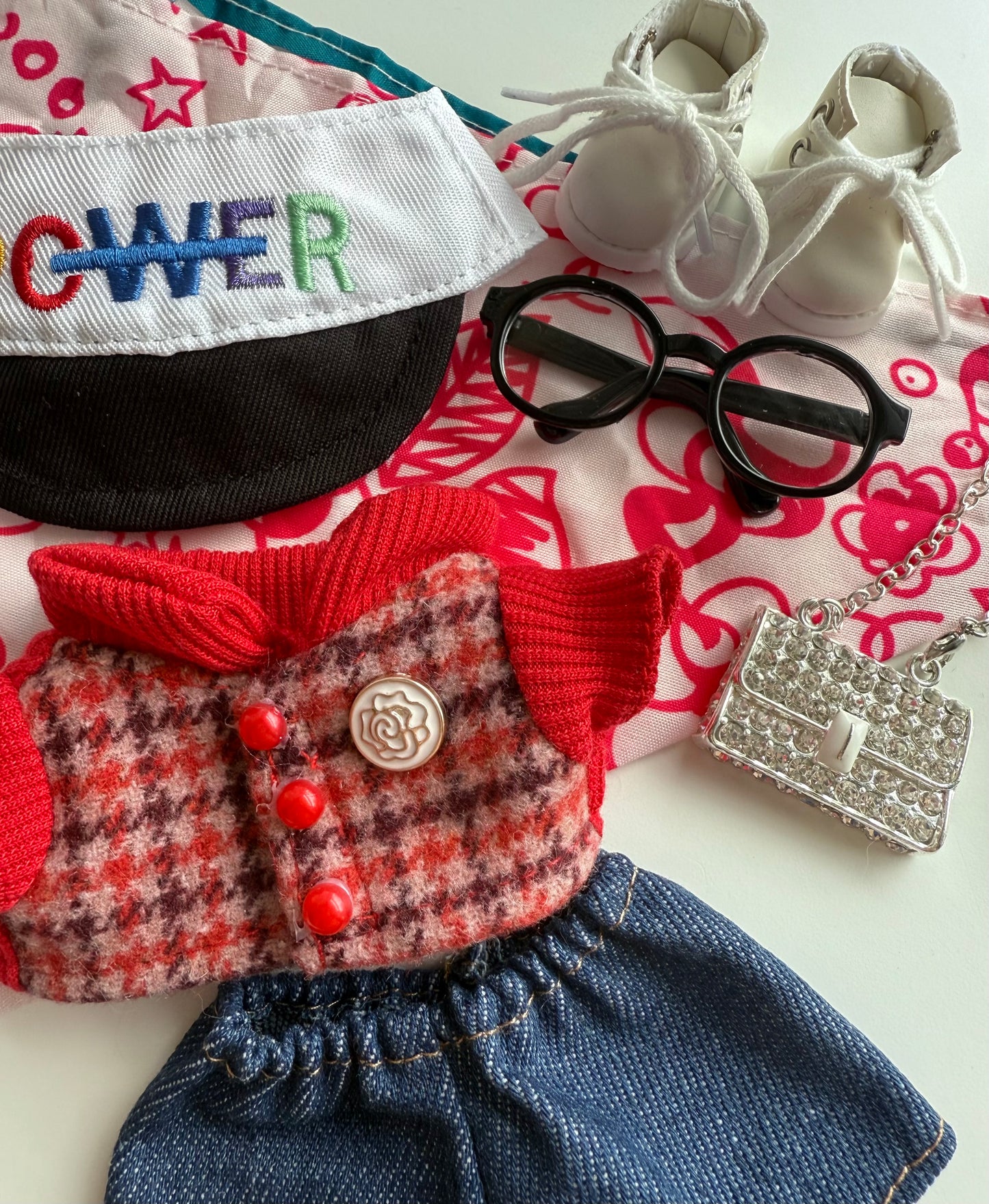 Street Icon Seven — K-Pop Avant-Street Labubu Outfit