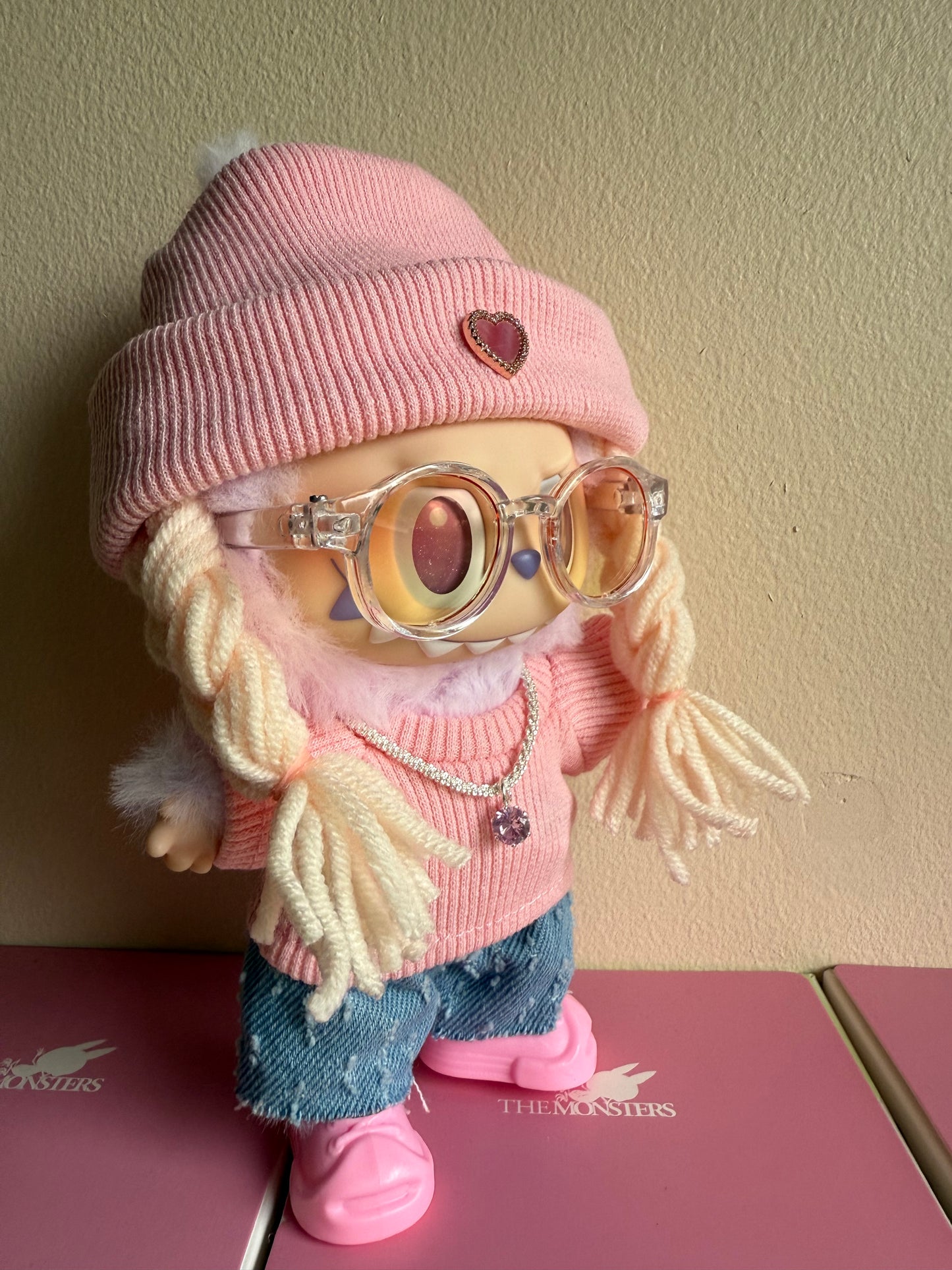 Pink Street Style Doll Outfit – Beanie Hat, Sweater, Jeans, Glasses, Necklace & Shoes