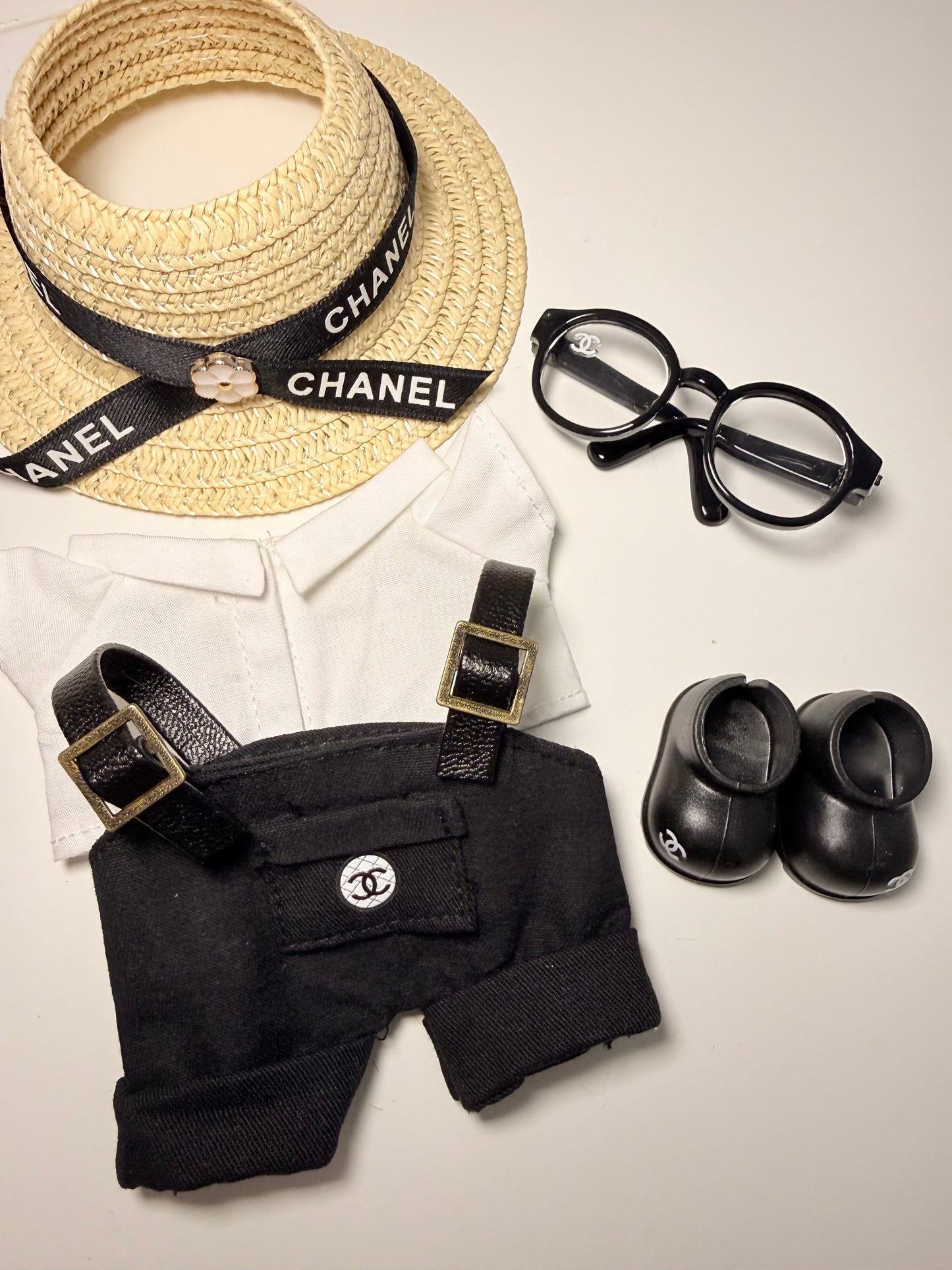 Parisian Little Fashion Designer