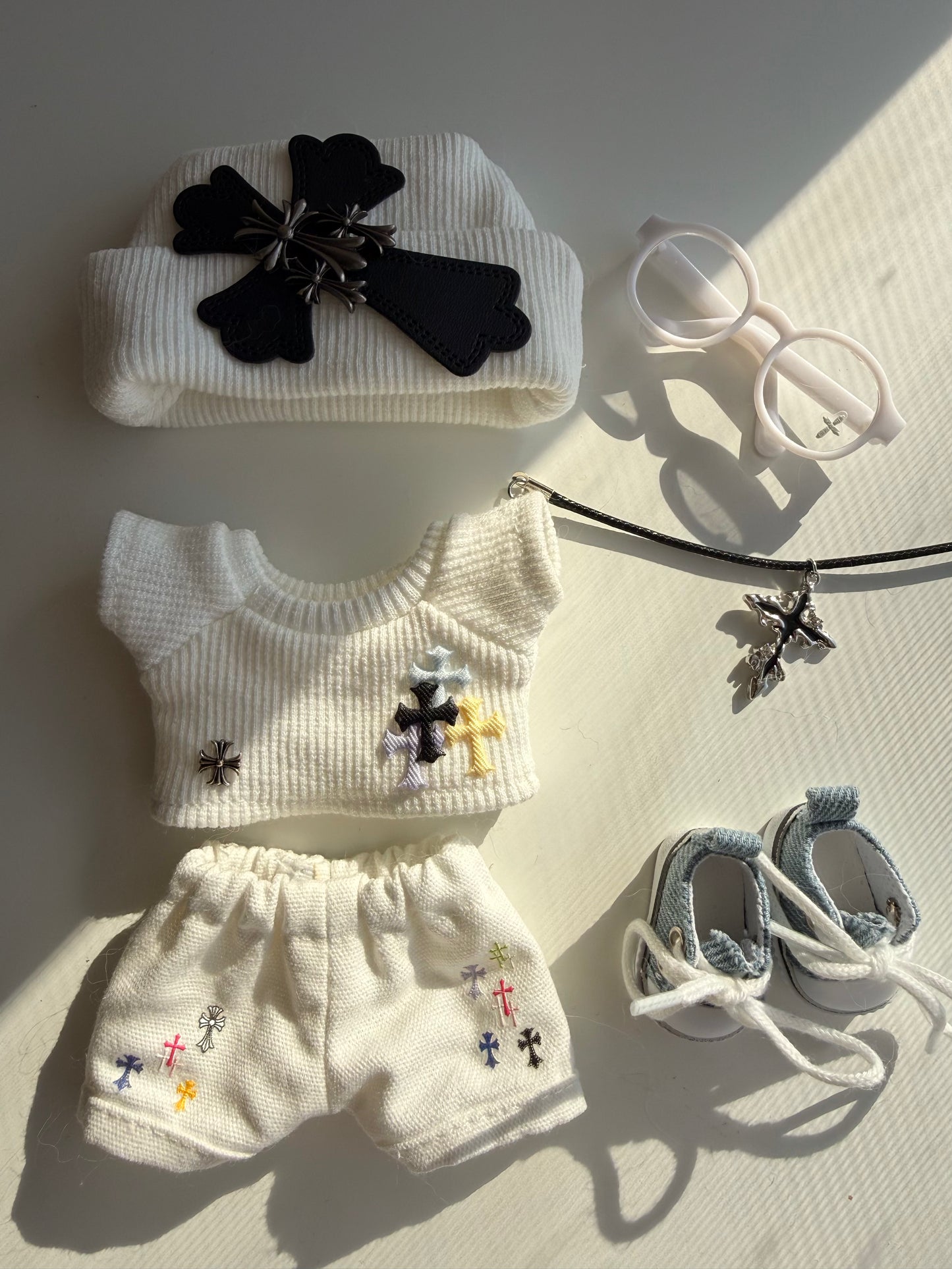 Cross Knit Set - White Soft Gothic Outfit with Beanie & Necklace - - Outfit for Labubu - Labubu Clothes