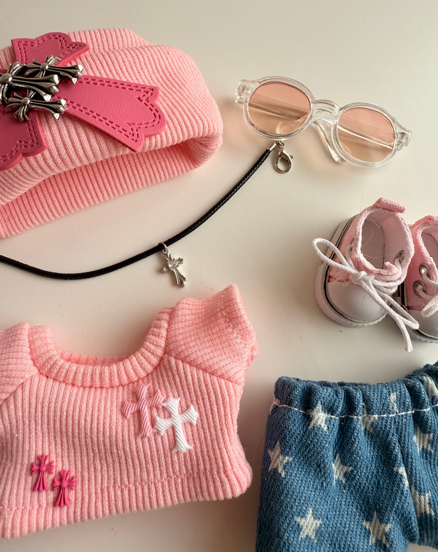 Trendy Pink Streetwear Outfit for Labubu Doll – Beanie with Patch, Sunglasses, Pink Top, Star Denim Shorts, Sneakers, Necklace