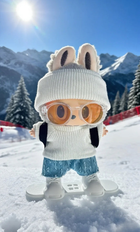 Winter Ski Outfit for Labubu – White Knit Sweater & Hat Set, Denim Pants, Brown Backpack, Sunglasses & Snowboard